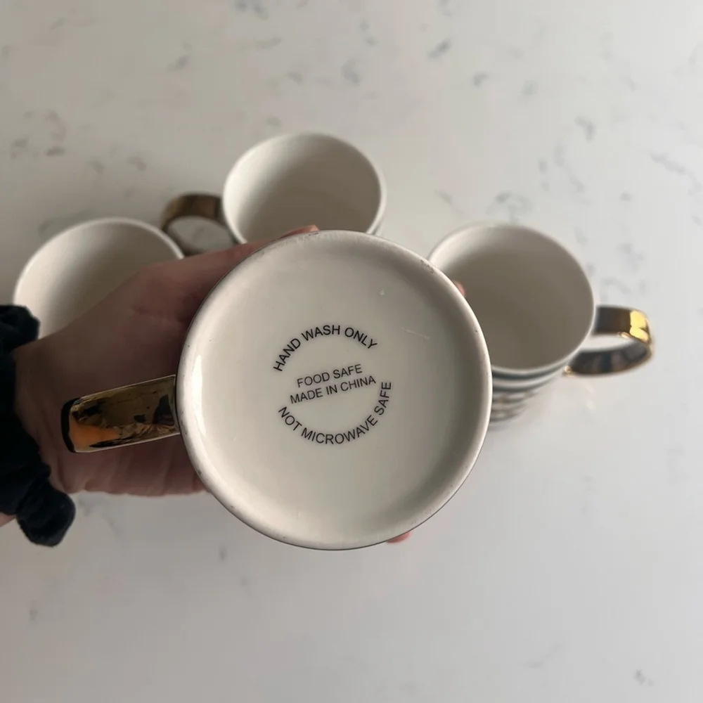 XOXO Black & White Striped Mug - Picture 3 of 4